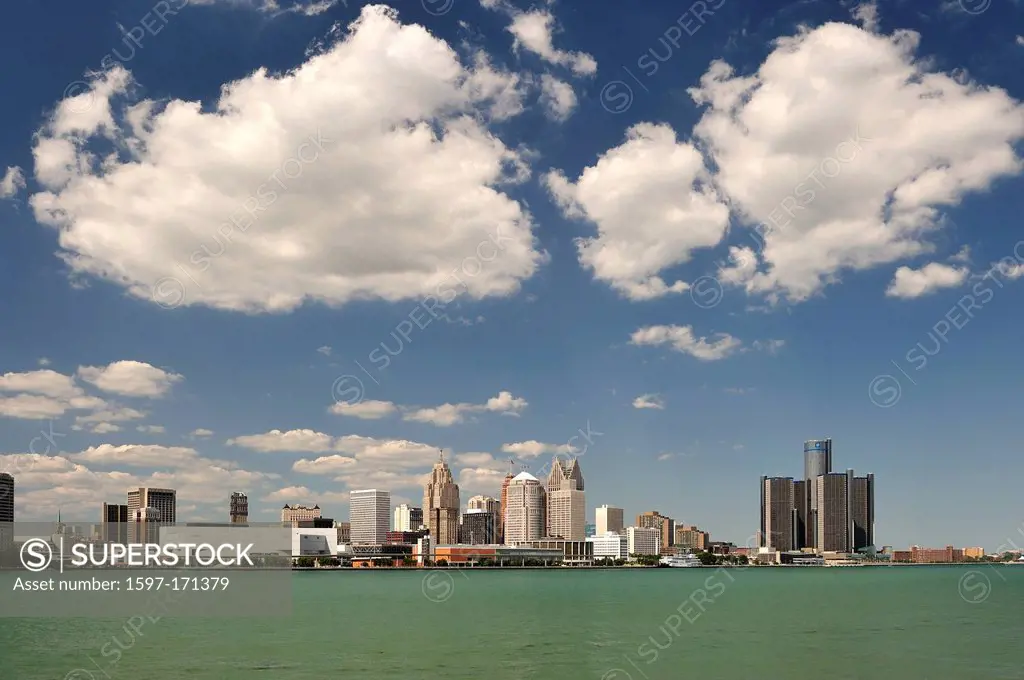 Clouds, Detroit, Detroit River, river, Financial District, General Motors, Great Lakes, International Riverfront, Michigan, Mid West, Renaissance Cent...