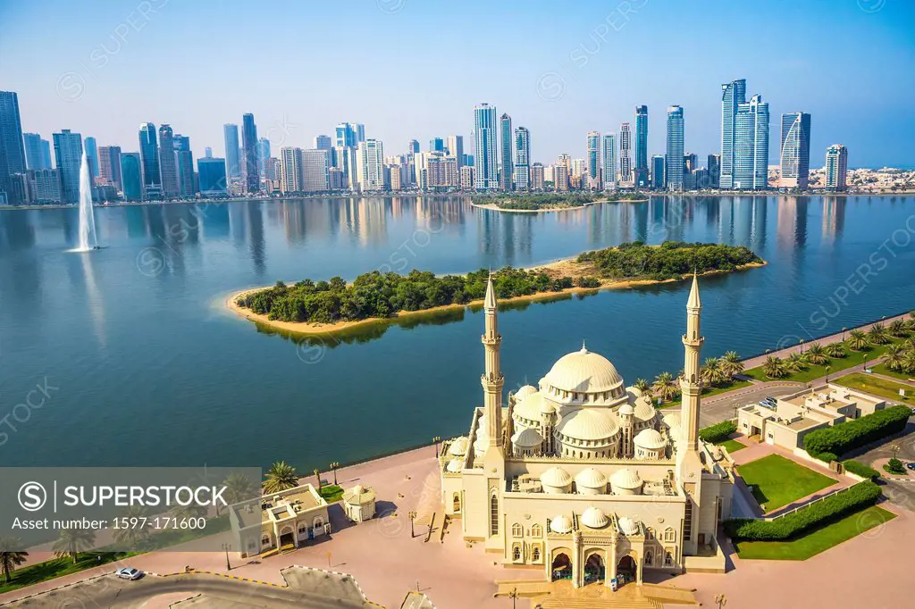 United Arab Emirates, UAE, Middle East, Sharjah, City, Al Noor, architecture, bay, city, construction, development, emirates, fountain, minaret, moder...