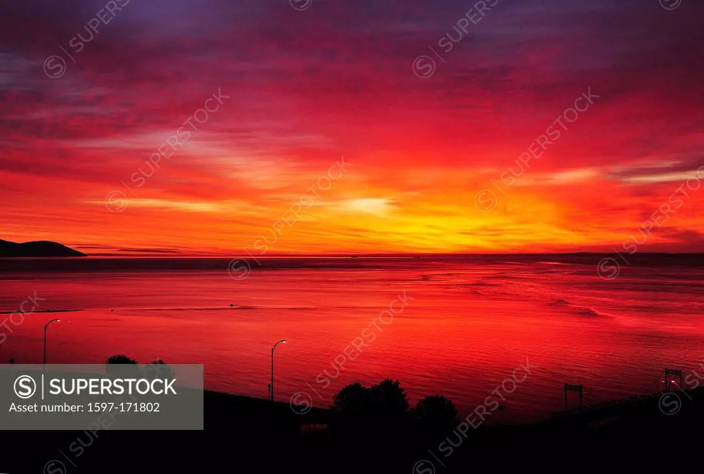 St. Lawrence River, river, Malbaie, Quebec, Canada, sunset