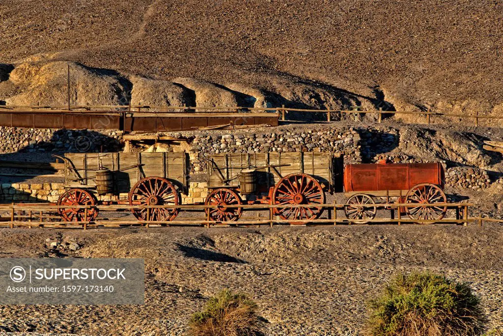 20, mule team, borax, ruins, death valley, national, park, California, USA, United States, America, ghost town, cart