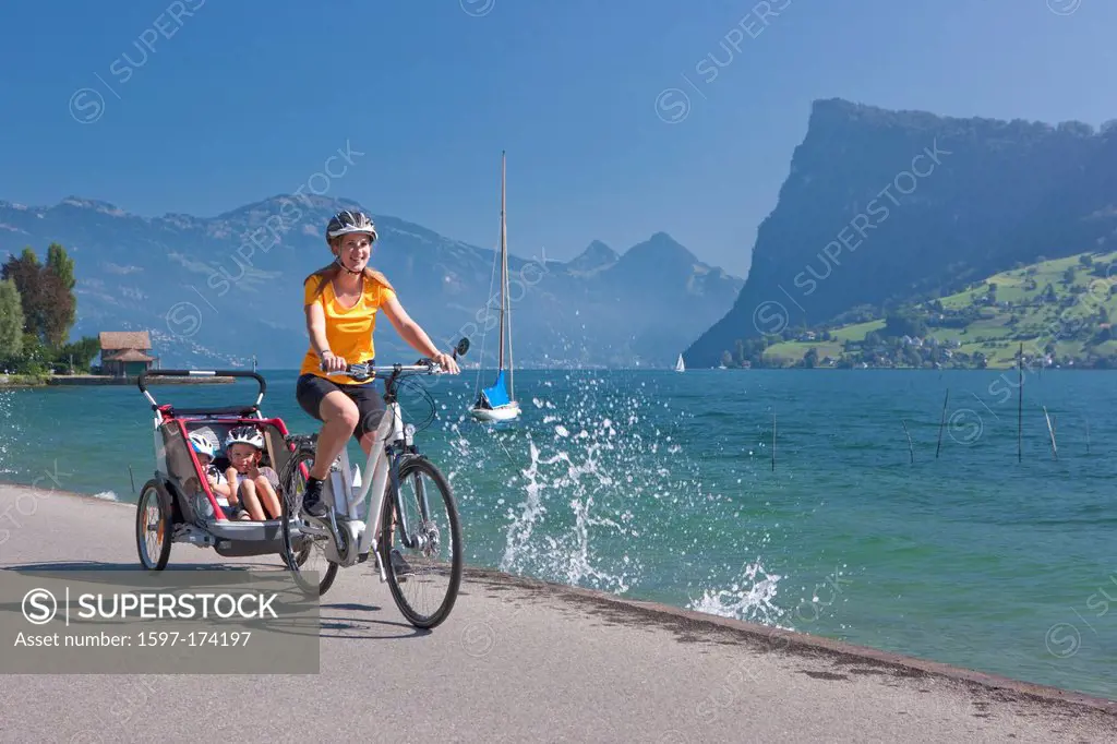 Family, electric bicycles, Flyer, eBike, Bürgenstock, bicycle, bicycles, bike, riding a bicycle, town, city, lake, lakes, canton, LU, Lucerne, Luzern,...