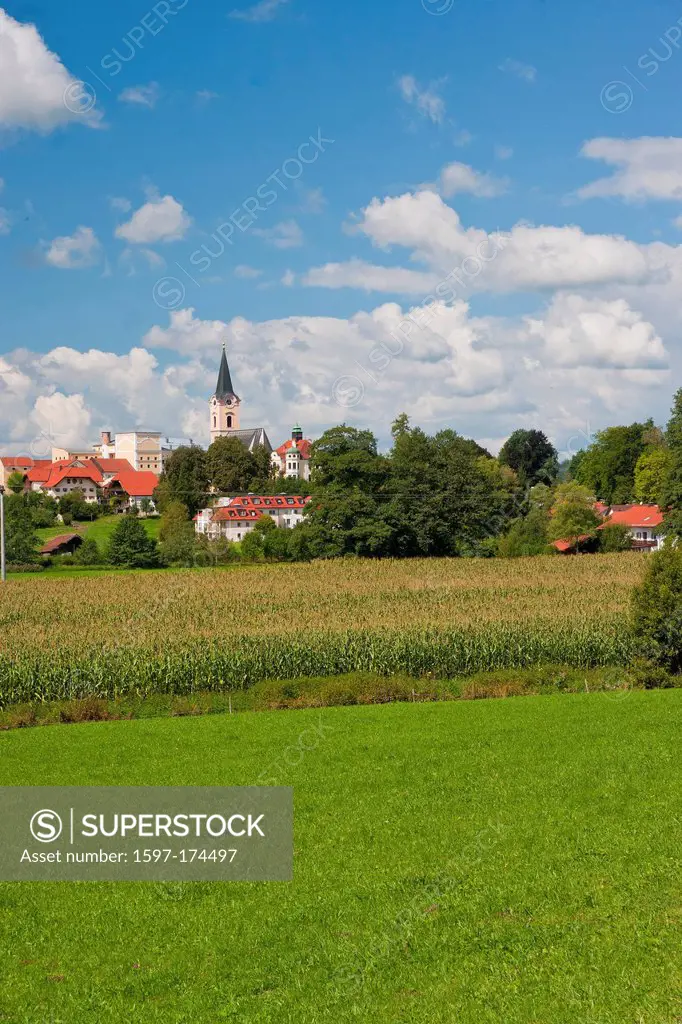 Germany, Europe, Bavaria, Upper Bavaria, Teisendorf, Rupertiwinkel, church, church Saint Andreas, Saint Andreas, meadow, steeple,