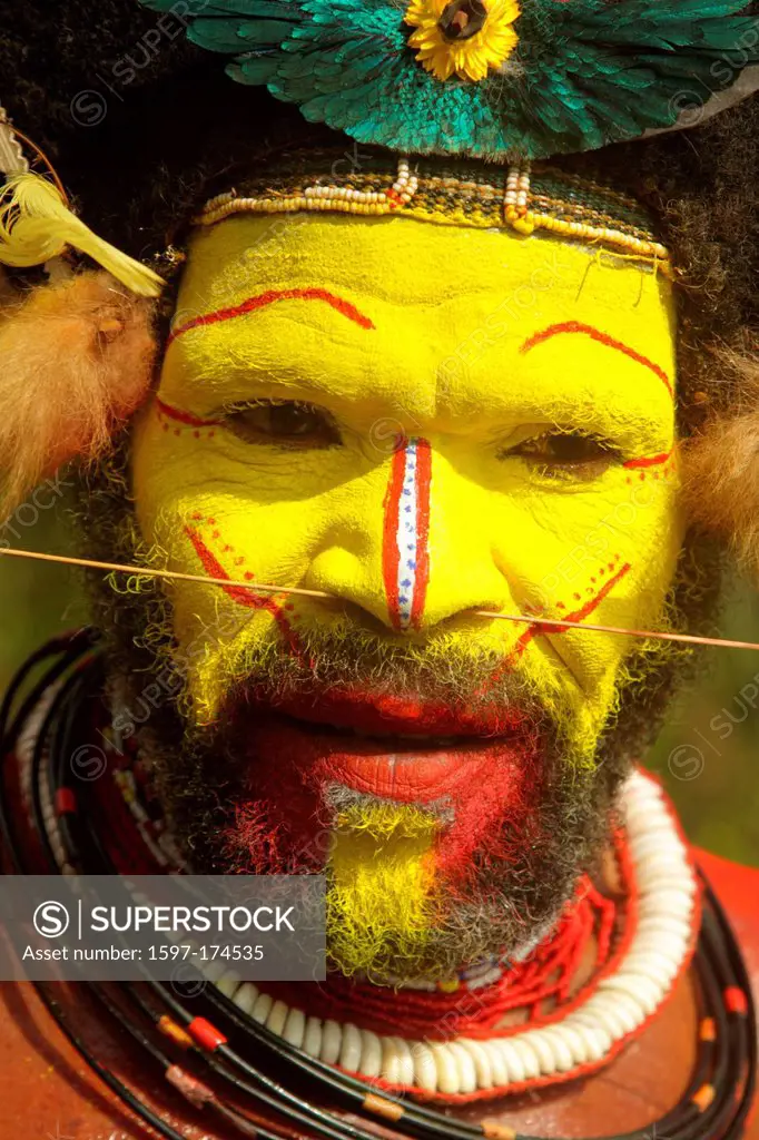 culture, ethnic, person, indigenous, people, native, tribes, tribesman, highlander, face paint, wig, hair, real hair, human hair, wigman, wigmen, Huli...