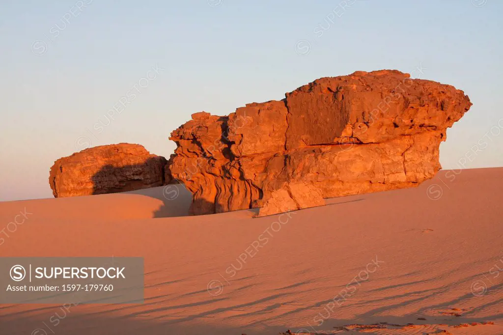 Algeria, Africa, north Africa, desert, sand desert, Sahara, Tamanrasset, Hoggar, Ahaggar, rock, rock formation, Tassili du Hoggar, morning, morning su...