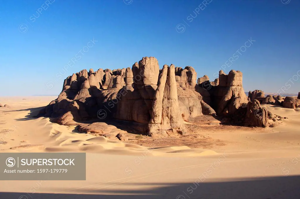 Algeria, Africa, north Africa, desert, sand desert, Sahara, Tamanrasset, Hoggar, Ahaggar, rock, rock formation, Tassili du Hoggar, sand, sand dune, Ti...