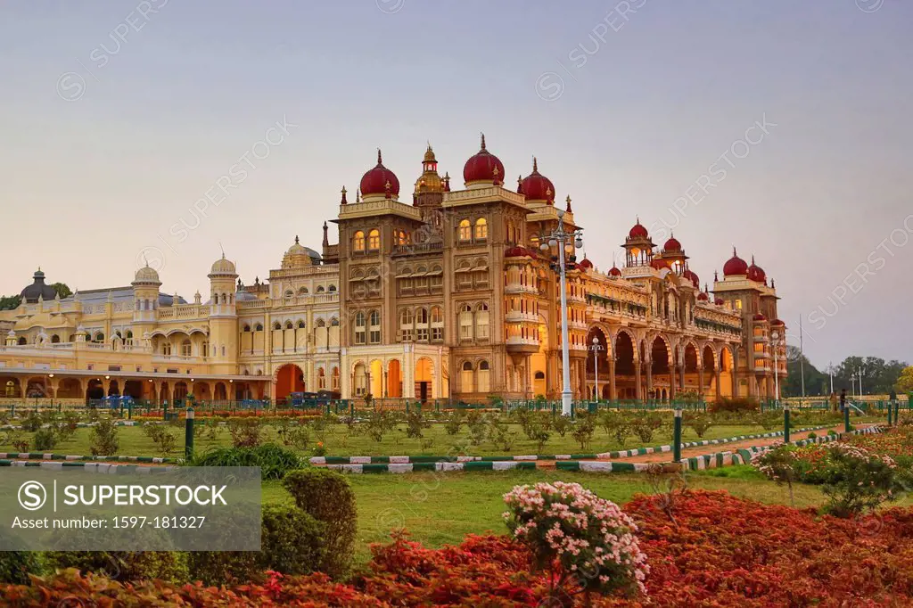 India, South India, Asia, Karnataka, Mysore, Palace, architecture, colourful, garden, palace, skyline, sunset, touristic, tower