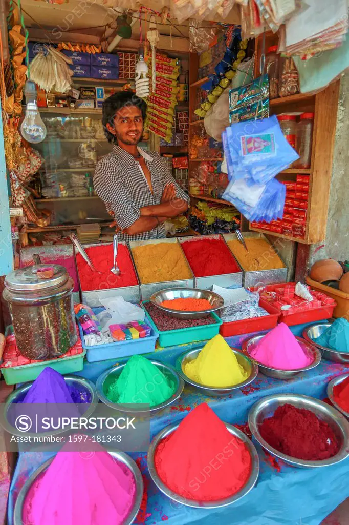 India, South India, Asia, Karnataka, Mysore, Devarala, Market, spices, shop, colourful, colours, shop, smile, vendor
