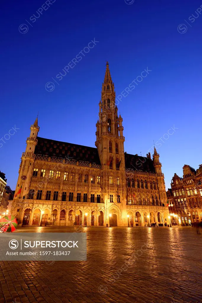 Belgian, Belgium, Brussels, bruxelles, dusk, Europe, grand place, grote markt, hotel de ville, illumination, light-up, night, town hall, twilight, wes...