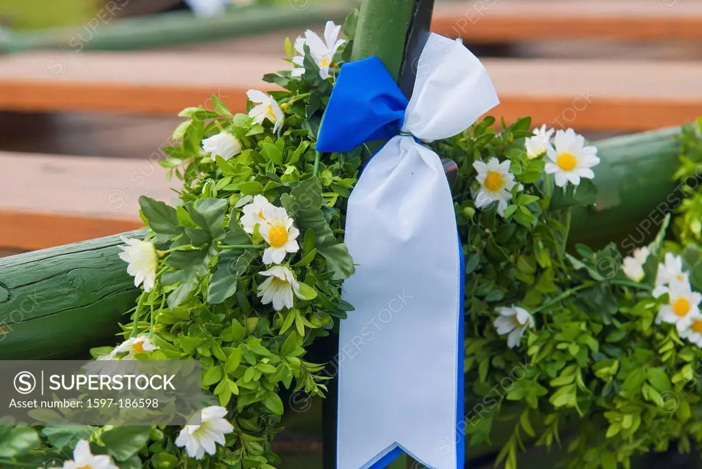 Germany, Europe, Bavaria, Upper Bavaria, Berchtesgaden country, Teisendorf, Holzhausen, floral decoration, flowers, decorated, ribbon