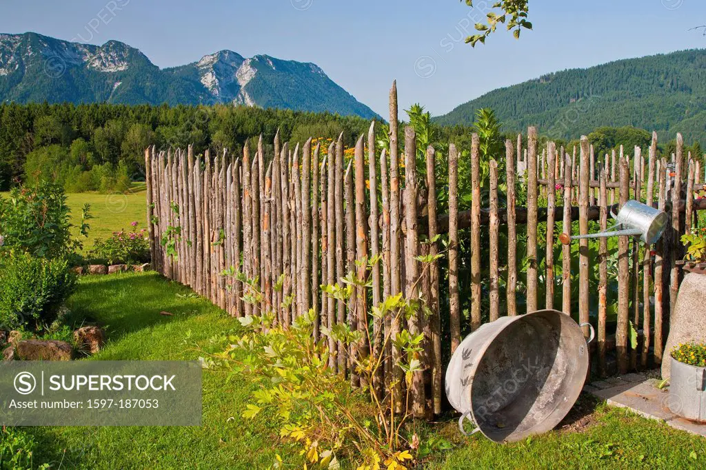 Bavaria, Germany, Europe, Inzell, Holzen, fence, post, jamb, fence post, garden fence, garden, mountain, vegetable garden, farm garden, cage, pot, wat...