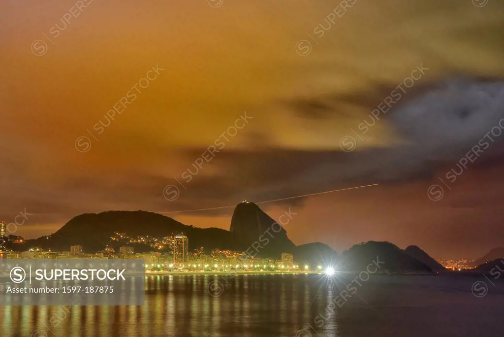 South America, Brazil, Rio de Janeiro, city, Sugar Loaf, night, sea, clouds