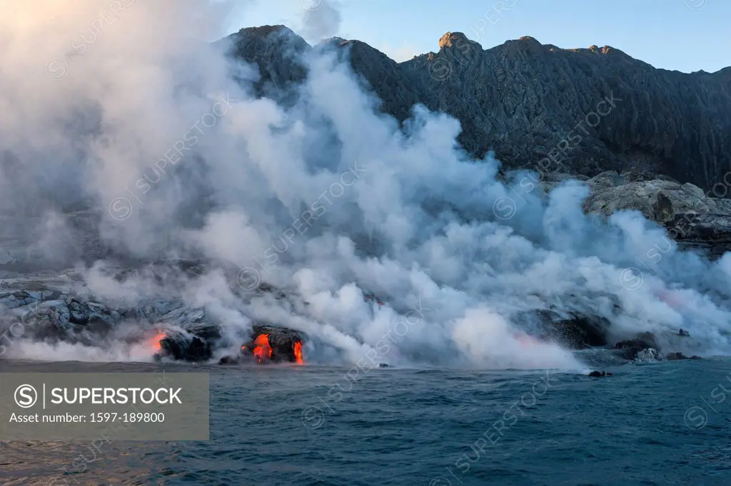 Puu Oo, USA, United States, America, Hawaii, Big Island, Hawaii Volcanoes, National Park, volcano, lava, sea, Pacific, coast, steam, evening, light, f...