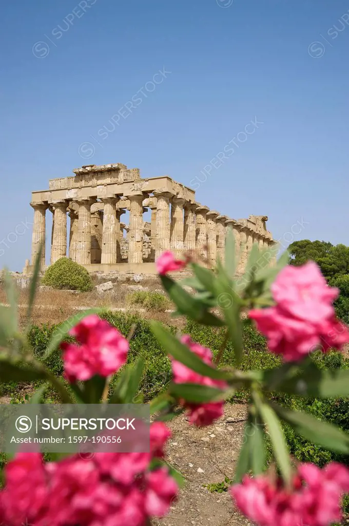Italy, Sicily, South Italy, Europe, island, temple of, Hera, Selinunt, temple, architecture, building, construction, history, historical, historical, ...