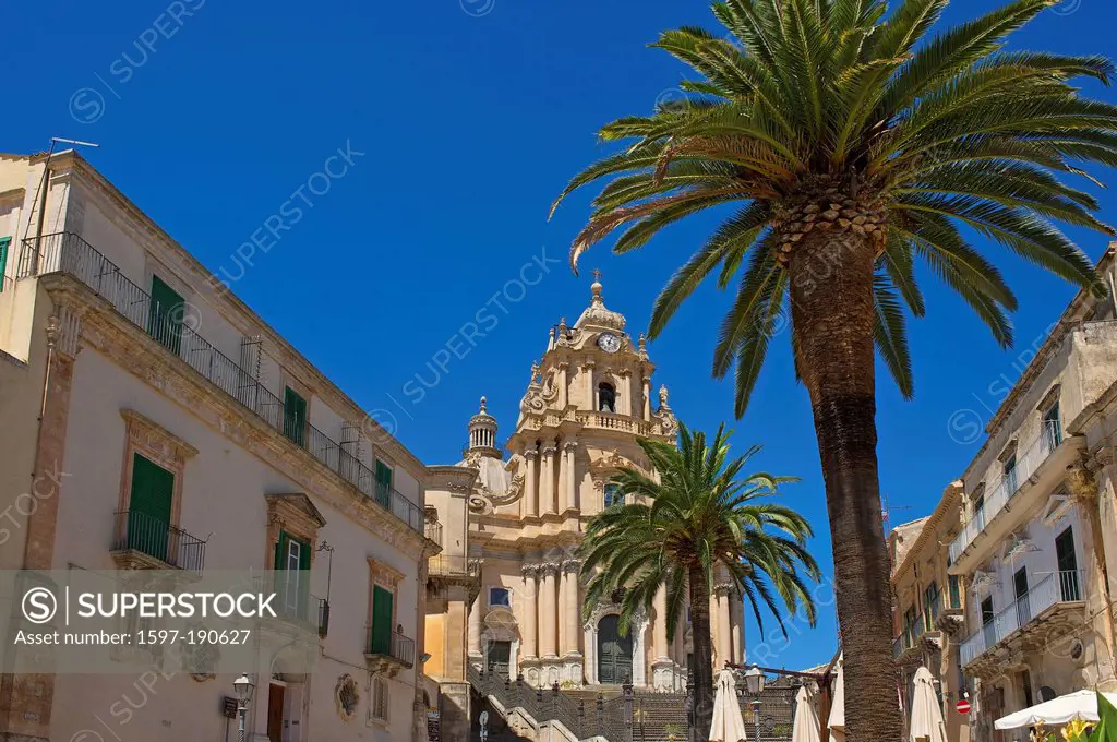 Italy, Sicily, South Italy, Europe, island, San Giorgio, Piazza Duomo, cathedral, cathedral, dome, architecture, building, construction, church, relig...