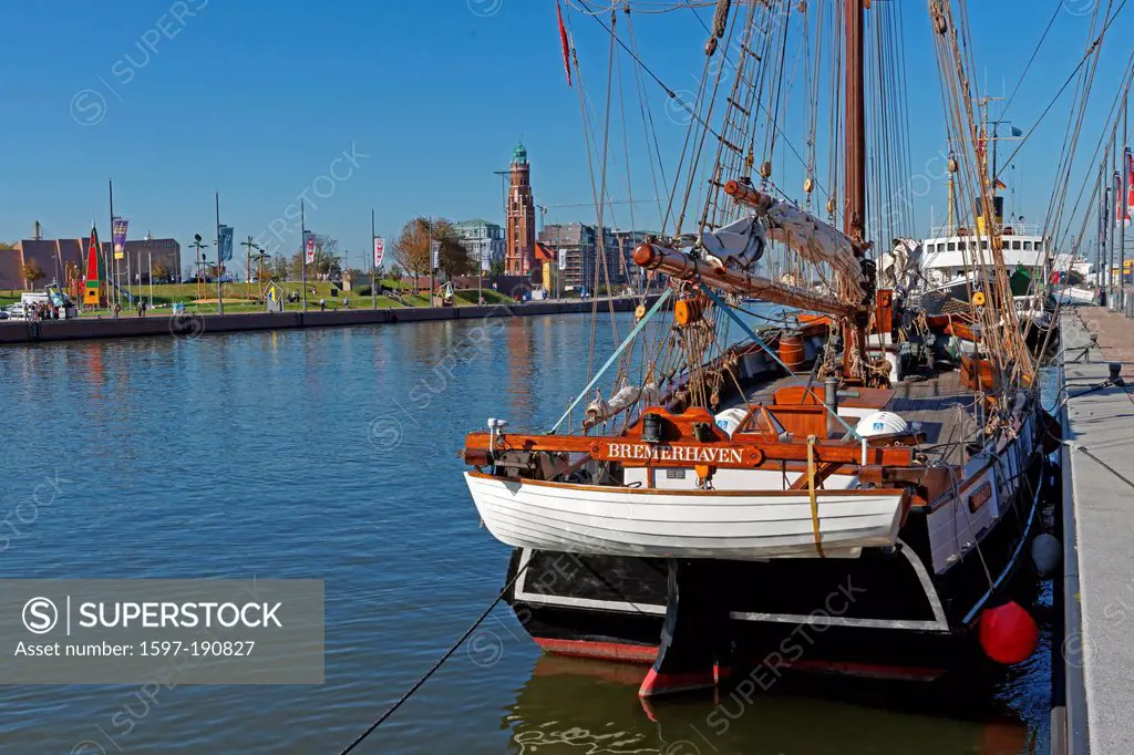 Europe, Germany, Bremen, Bremerhaven, Hermann-Heinrich-Meier-Strasse, H.-H.-Meier-Strasse, new harbour, port, harbour basin, sail yacht, big, lighthou...