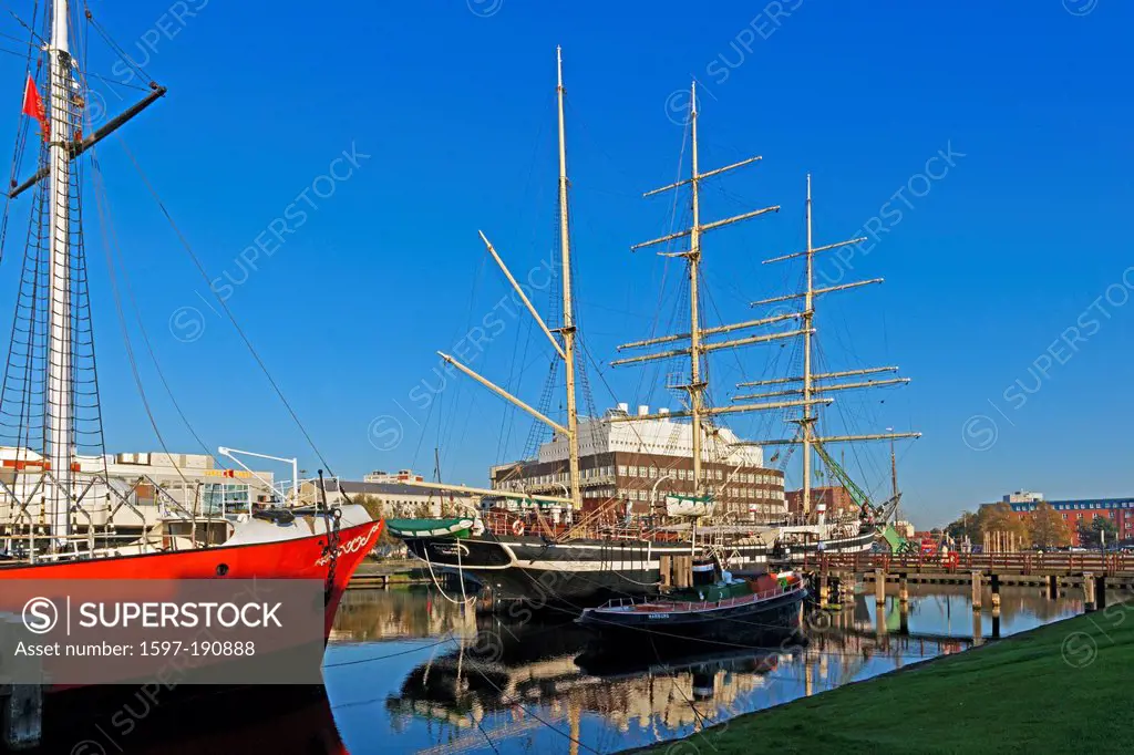 Europe, Germany, Bremen, Bremerhaven, am Strom, old harbour, port, German, navigation museum, lightship, ELBE 3, sail ship, SEUTE DEERN, longboat, HEL...