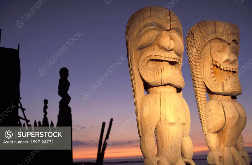 Pu Uhonua O Honaunau, national park, Historic park, sculptures, wood, wooden sculptures, culture, Polynesia, Oceania,