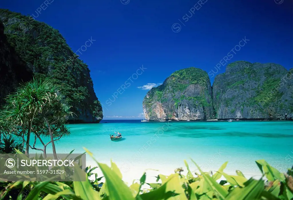 Thailand, Asia, Krabi province, Phi Phi Lee Island, island, isle, scenery, landscape, beach, seashore, sandy beach, ro