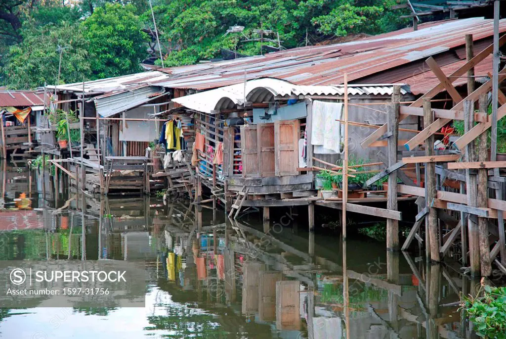 Chao Phraya, river, flow, Bangkok, slums, slum, poverty, worker, settlement, working_class settlement, cheap wage, wat