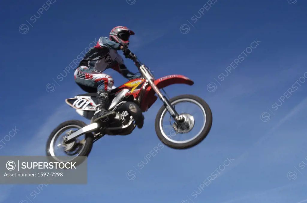 10642327, action, individual, driver, aviation, flying, sky, moto cross, motor sport, running, sport, jump,