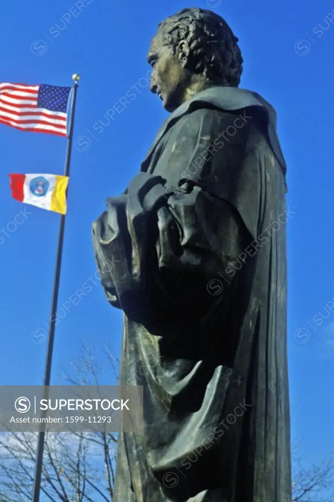 Statue of Christopher Columbus statue, Columbus, OH
