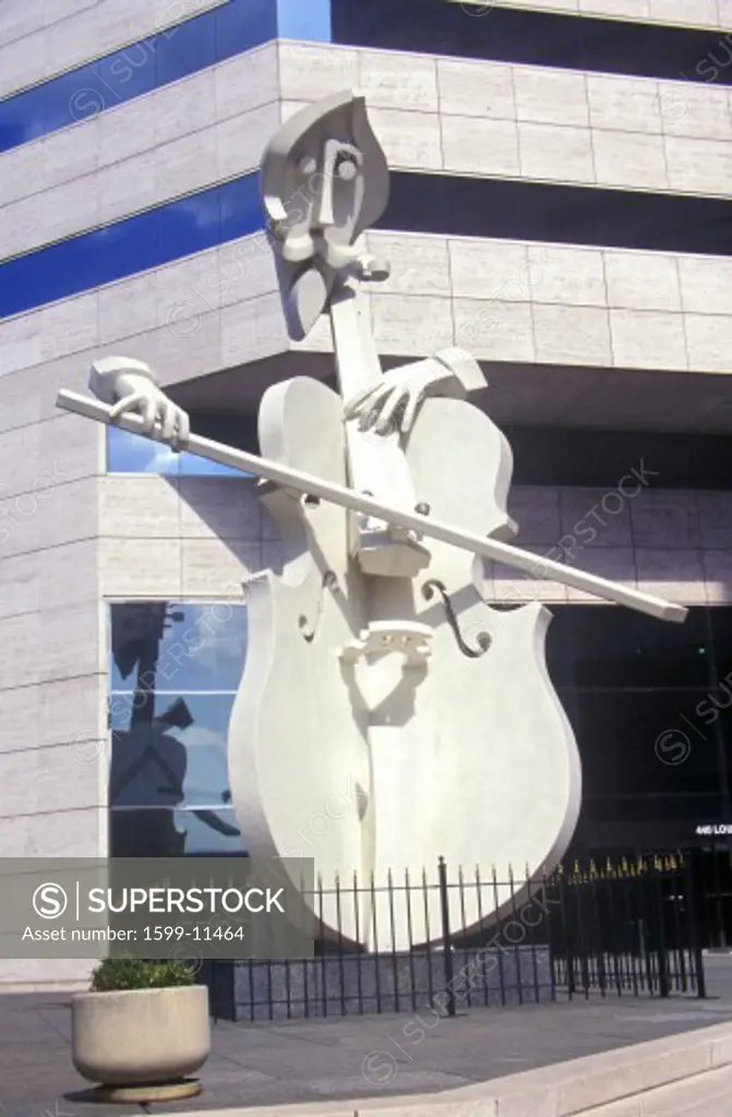 Sculpture of Cello Player in Houston TX