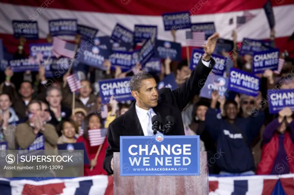US Senator Barack Obama waving to crowd at Change We Need Presidential rally October 30, 2008 at Verizon Wireless Virginia Beach Amphitheater in Virginia Beach, VA,