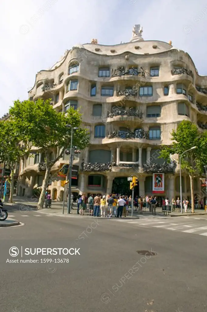 Casa Milà Barcelona - La Pedrera, by Antoni Gaudi, built between 1905-1911, Barcelona, Spain