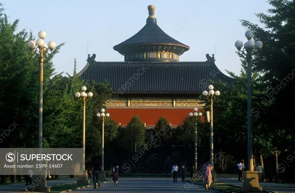 Temple of Heaven (Tiantan) Heavenly Gate and Hall of Prayer for Good Harvests in Beijing in Hebei Province, People's Republic of China