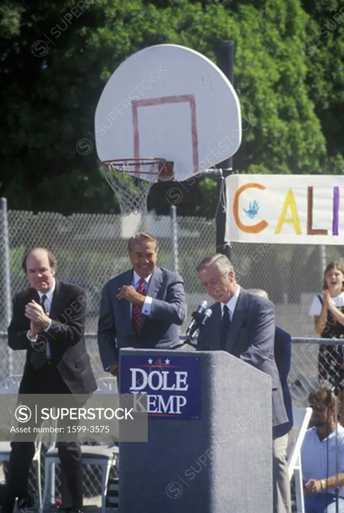 California Governor Pete Wilson speaks at a rally for 1996 Republican presidential candidate Bob Dole at Temple Christian School in Ventura, California