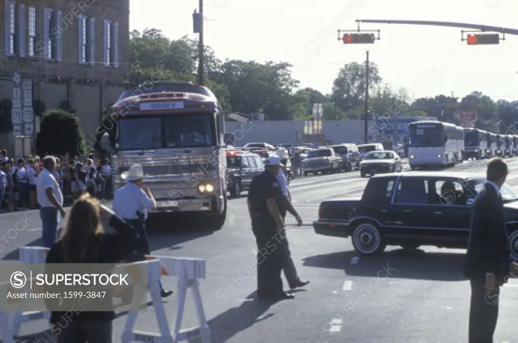 Clinton/Gore bus on the 1992 Buscapade campaign tour in Texas