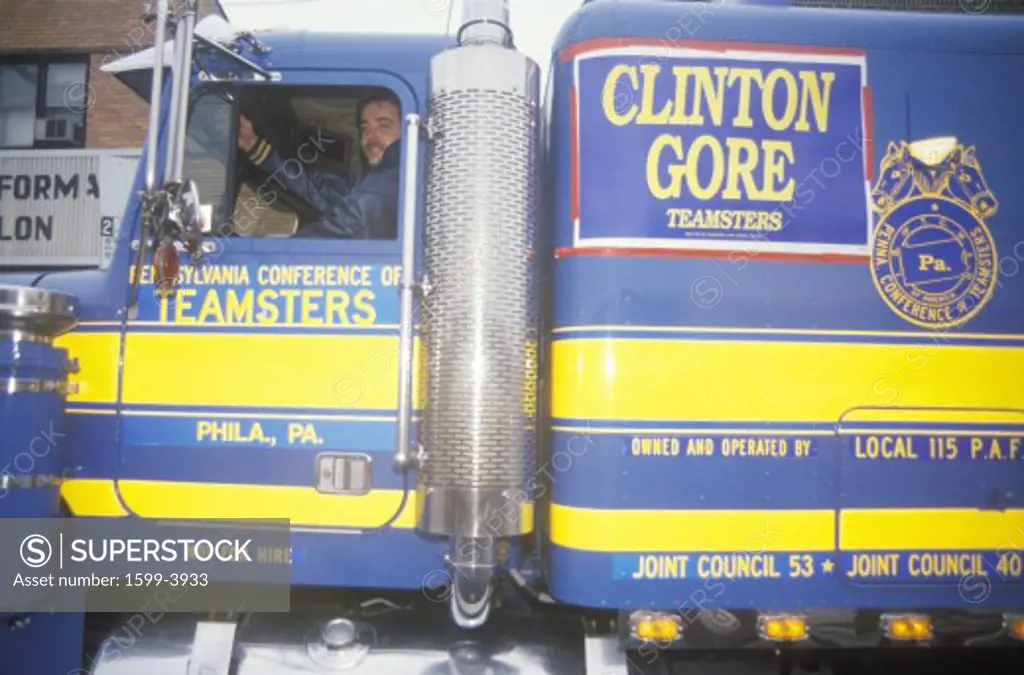 Teamsters for Clinton/Gore at the Mayfield Diner in 1992 on his final day of campaigning in Philadelphia, Pennsylvania