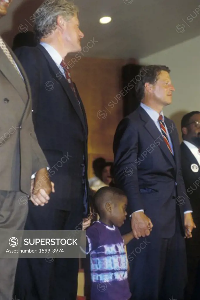 Governor Bill Clinton and Senator Al Gore attend service at the Olivet Baptist Church in Cleveland, Ohio during the Clinton/Gore 1992 Buscapade Great Lakes campaign tour