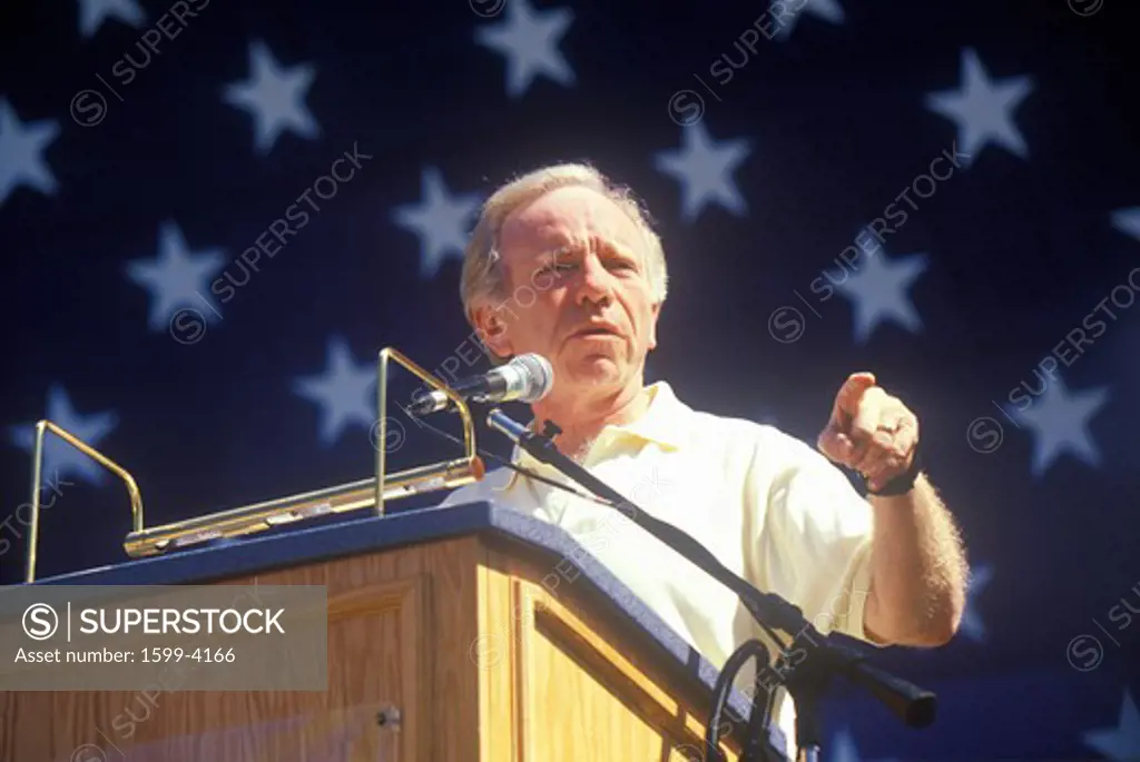 Senator Joe Lieberman campaigns for vice president during a rally at California State University at Fresno