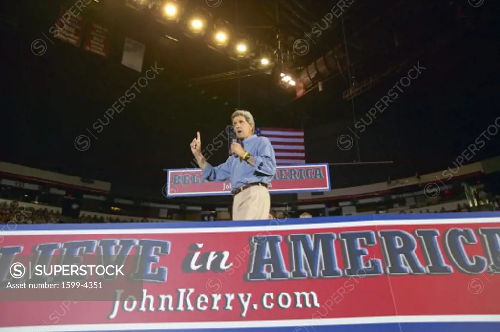 Senator John Kerry addresses audience of supporters at the Thomas Mack Center at UNLV, Las Vegas, NV
