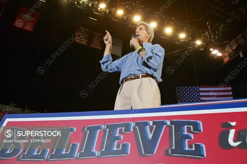 Senator John Kerry addresses audience of supporters at the Thomas Mack Center at UNLV, Las Vegas, NV
