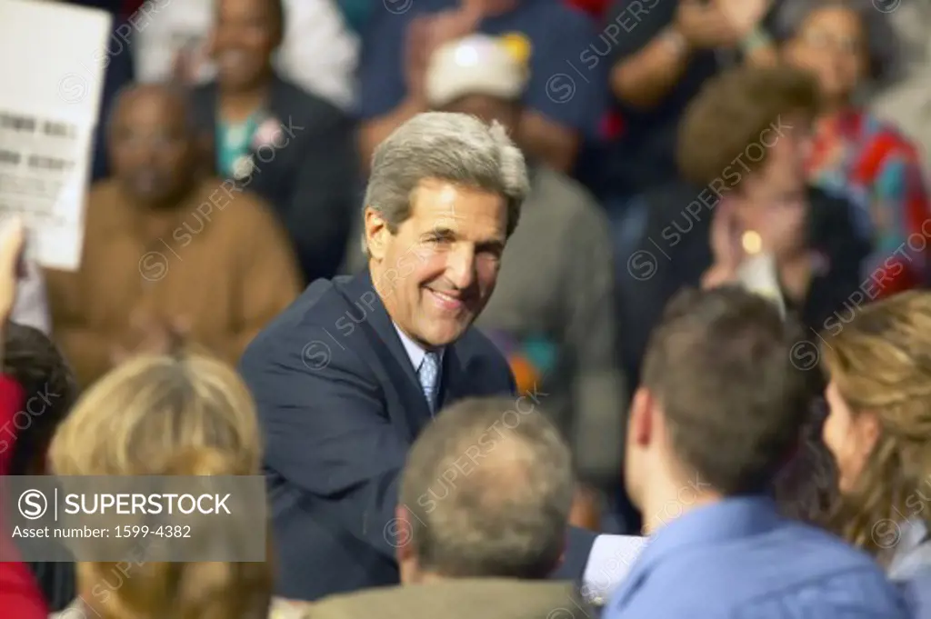 Senator John Kerry addresses audience of supporters at a southern Ohio high school gymnasium in 2004