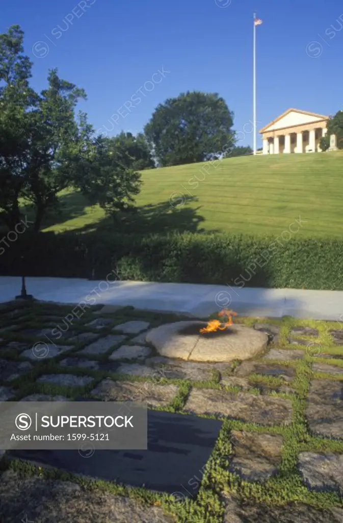 Eternal Flame at the tomb of President John F. Kennedy, Arlington Cemetery, Washington, D.C.