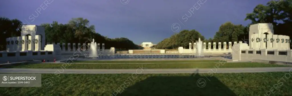 U.S. World War II Memorial commemorating World War II in Washington D.C. at sunrise