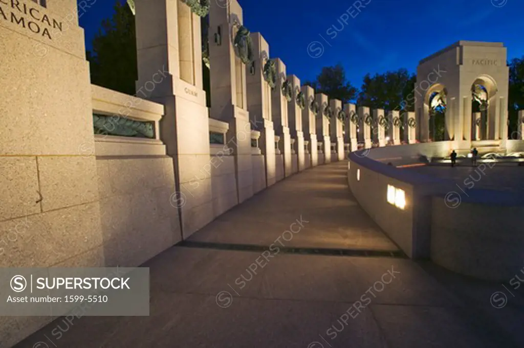U.S. World War II Memorial commemorating World War II in Washington D.C. at dusk
