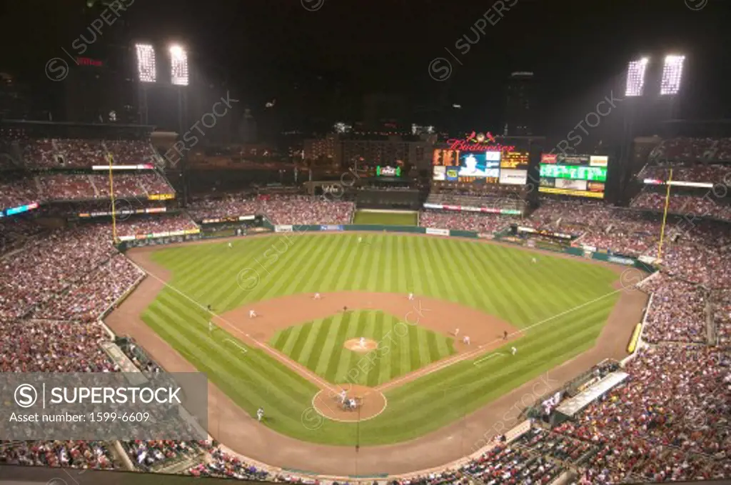 In a night game and a light rain mist, the Florida Marlins beat the 2006 World Series Champion baseball team, the St. Louis Cardinals 9 to 1, at the 3rd Busch Stadium, St. Louis, Missouri on August 29, 2006