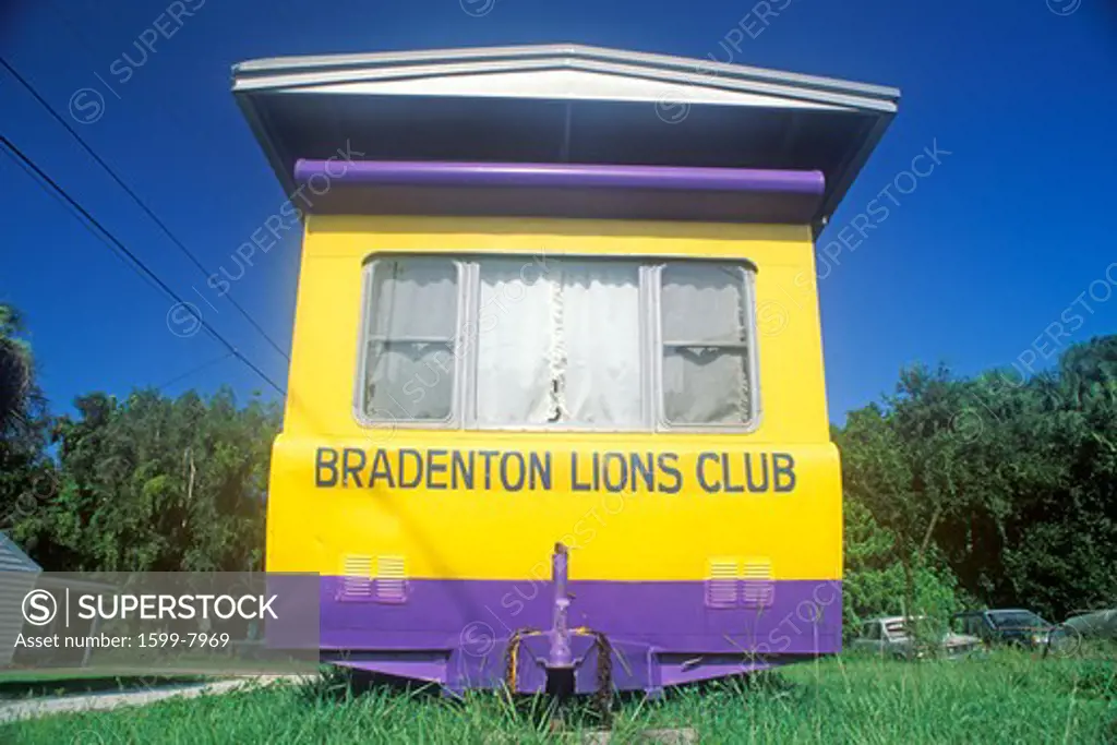 A  Lions Club trailer roadside in Bradenton, Florida