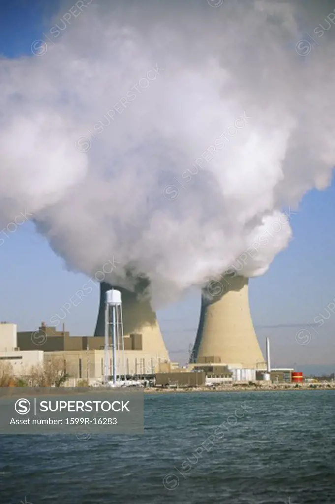 Nuclear power plant reactors