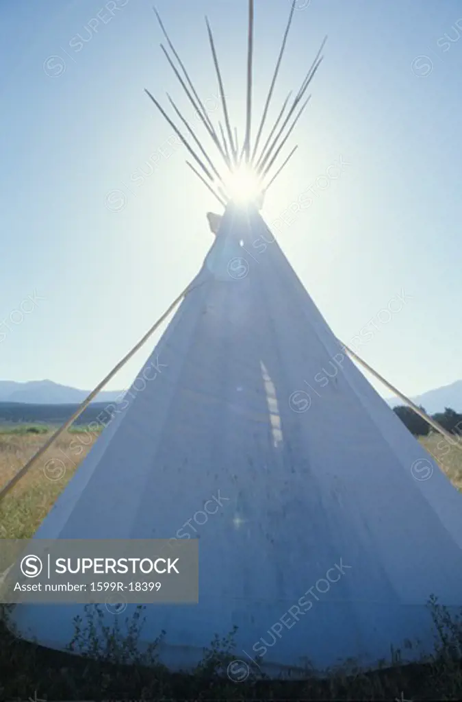 Teepee and sunburst in Taos, NM