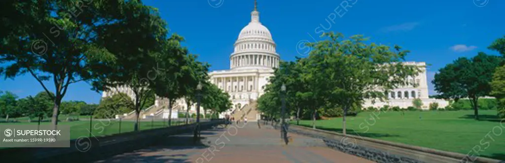West view of US Capitol building, Washington DC
