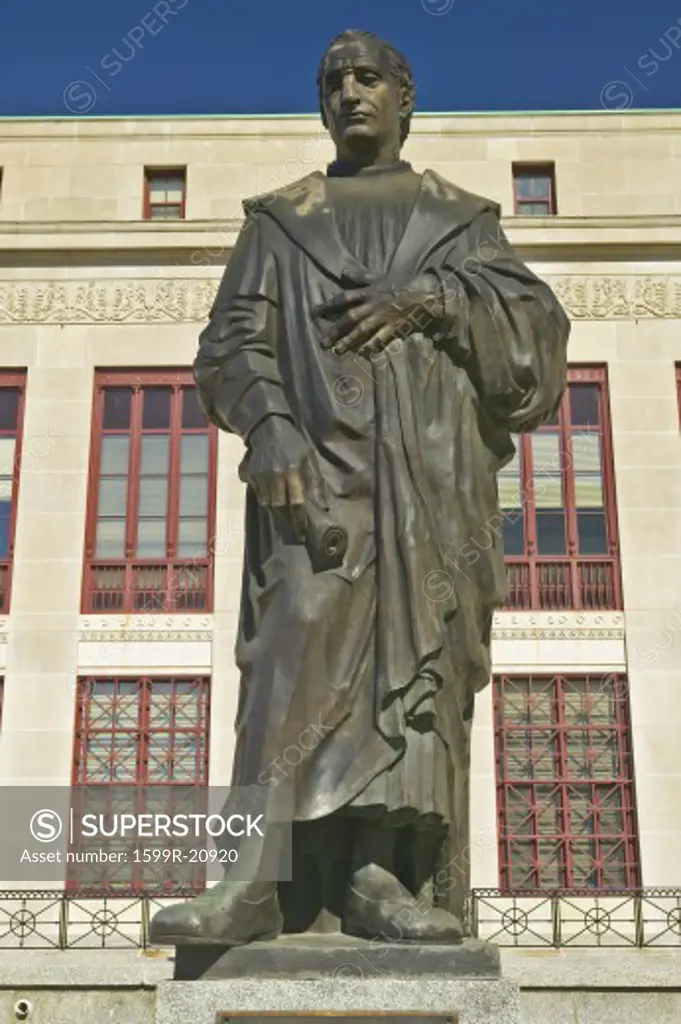 Statue of Christopher Columbus at City Hall in Columbus, Ohio