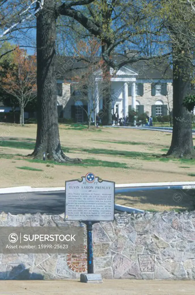 Entrance to Graceland, home of Elvis Presley, Memphis, TN