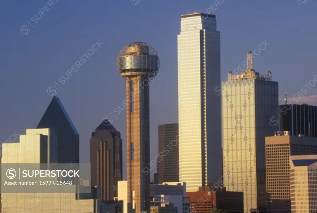 Dallas, TX skyline at sunset with Reunion Tower