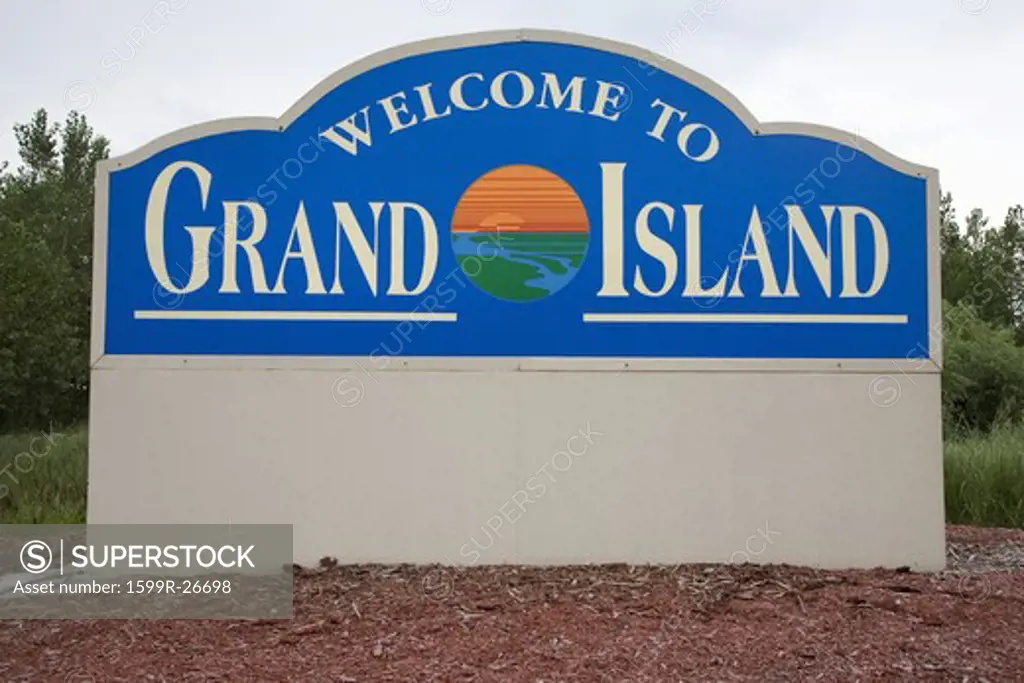 Sign that reads Welcome to Grand Island, Grand Island, Nebraska