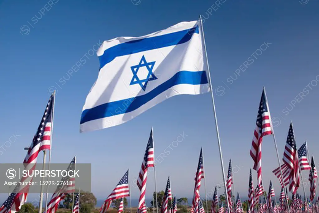 Israeli flag among 3000 Flags, September 11, 2009, Malibu CA